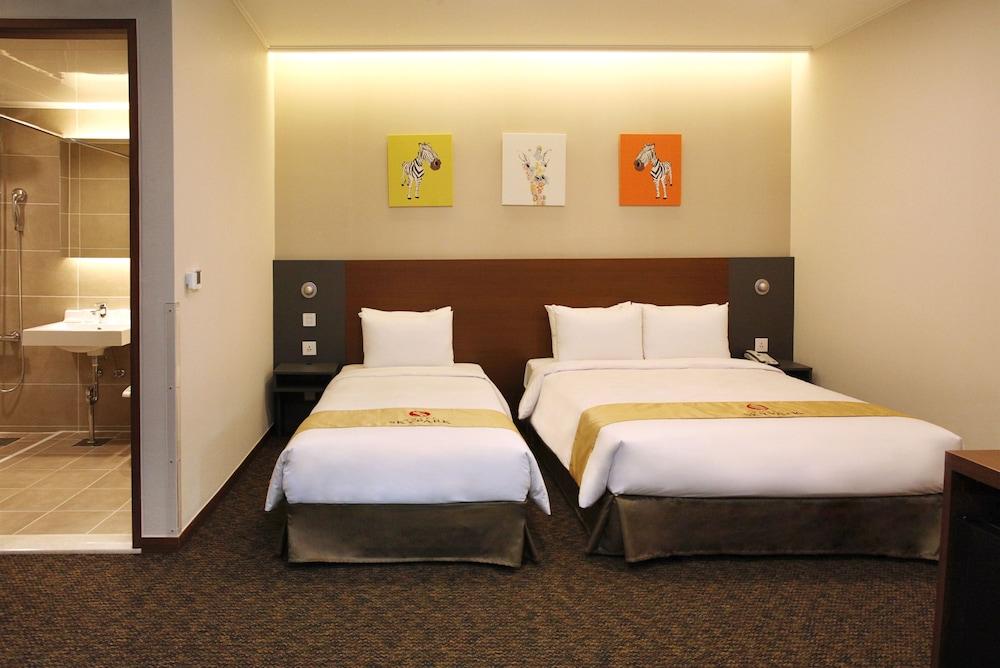 Hotel Skypark Myeongdong 2 Séoul Extérieur photo