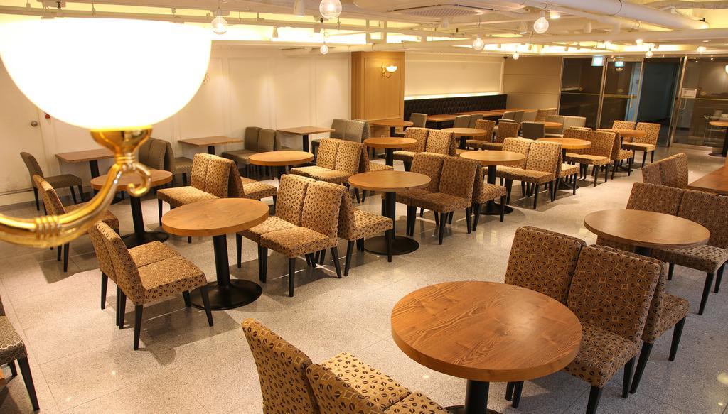 Hotel Skypark Myeongdong 2 Séoul Extérieur photo